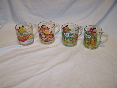 Lot of 4 Vintage Garfield McDonalds Glasses Mugs CUps